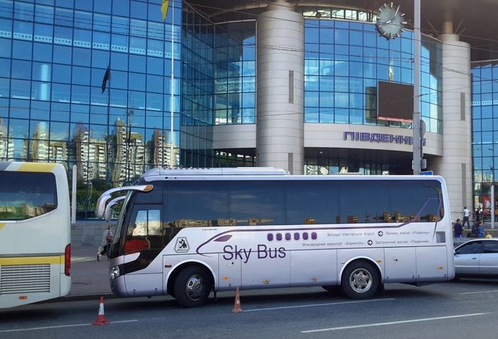 Автобус Skybus